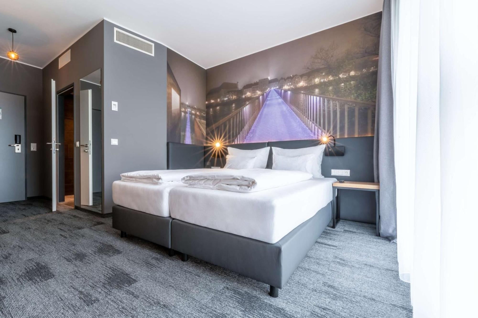 Aiden By Best Western Stadtgut Hotel Steyr - Free Parking Esterno foto